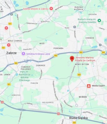 Widok mapy z zaznaczeniem centrum dystrybucyjnego Biedronki w Rudzie Śląskiej.